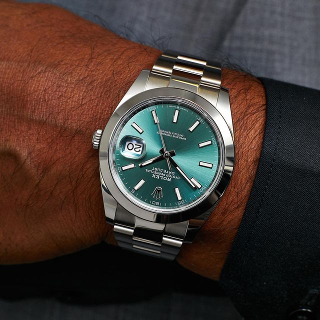 Rolex Datejust 41 126300 Image 4